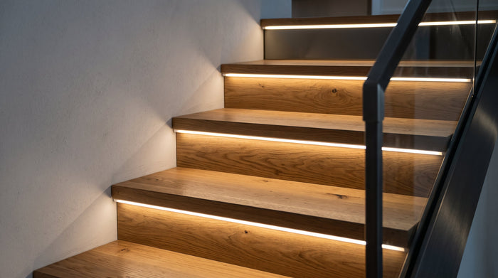 LED-Streifen an der Treppe: Stufen & Trittkanten beleuchten