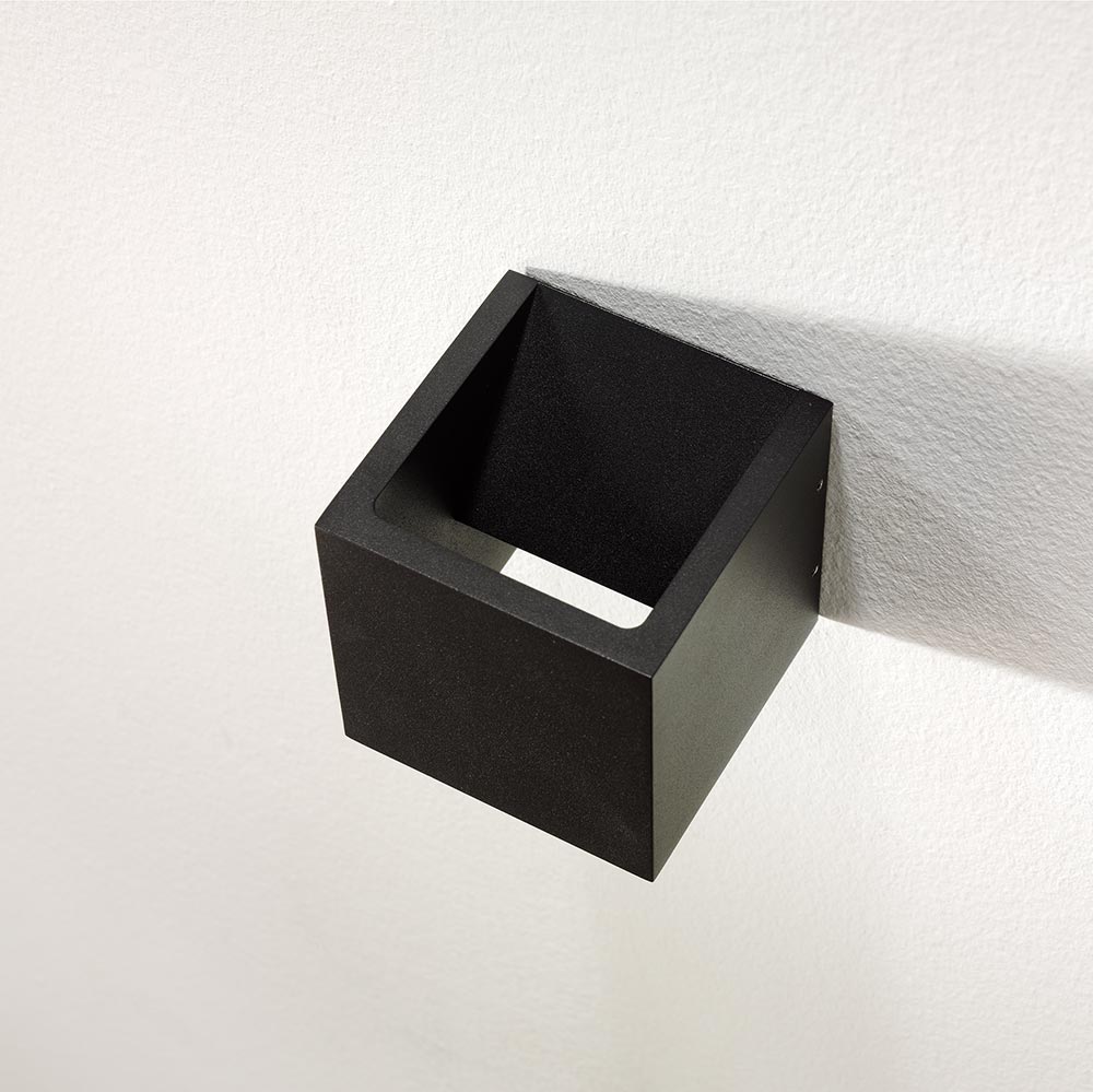 Wandleuchte Cube LED 3000K Schwarz Anwendung