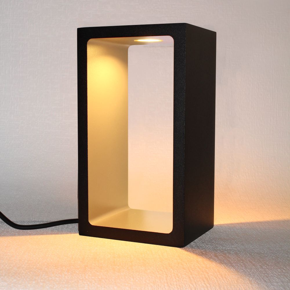 Tischleuchte Corridor LED Schwarz/Mattgold