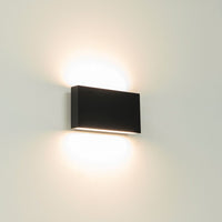 Wandleuchte Box2 LED 2700K IP65 – Up & Down, dimmbar, innen & außen 1