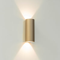 Wandleuchte Brody2 Dim-to-Warm LED IP65 – Up & Down, 1800–3000K 3