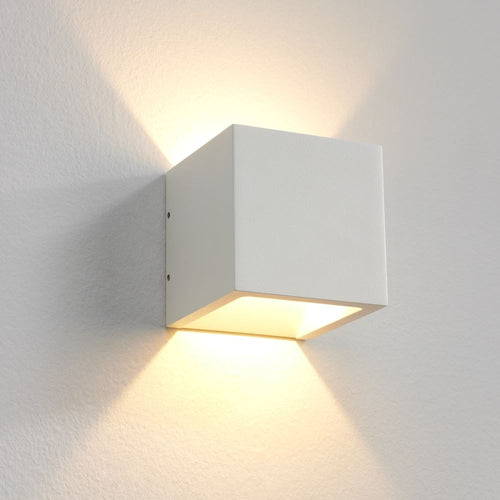 Wandleuchte Cube Dim-to-Warm Weiß